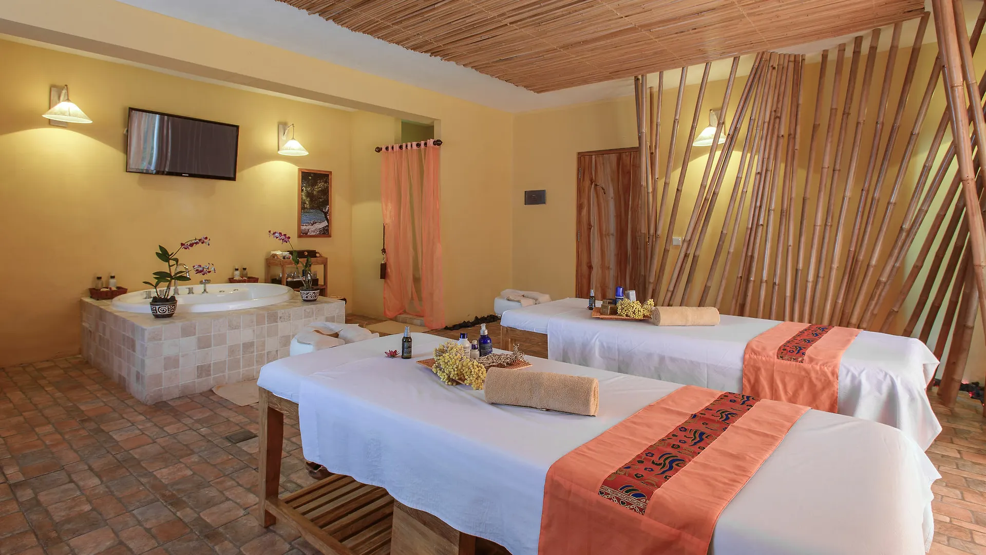 Seminyak Suites 3*, Семиньяк